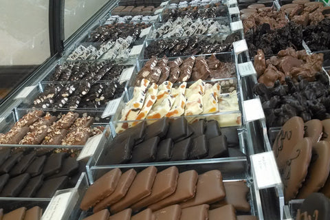Build Your Own TWO Pound of Chocolates - Mouses Chocolates & Coffees